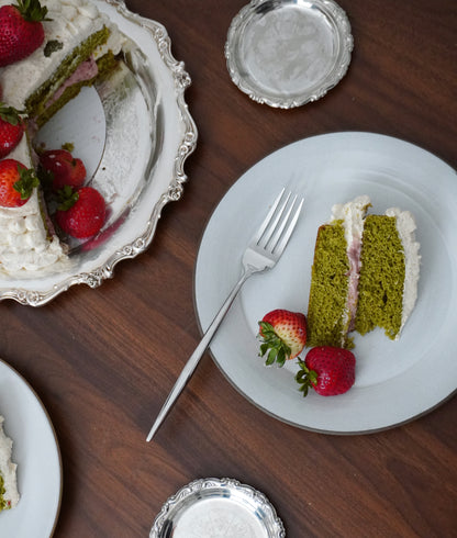 Batta Matcha cake with toasted sugar vanilla buttercream, made with all natural cake and baking mixes